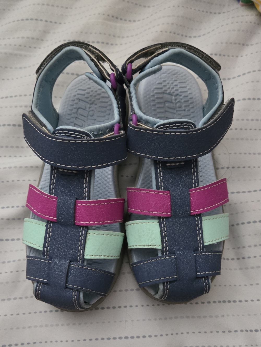 See kai Run paley Sandals Size 11 Toddler - Washable